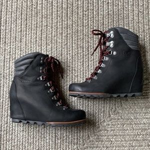 Sorel Conquest Wedge Snow Boots, Black/Grey, 6.5